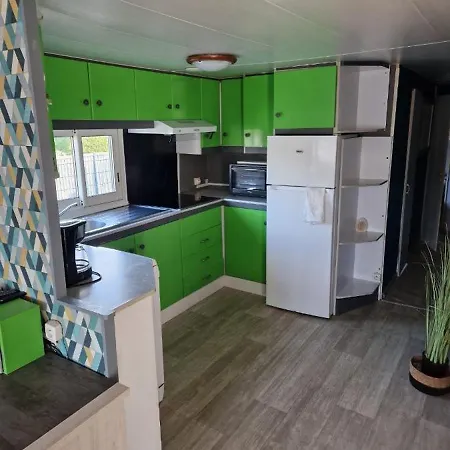Kemping Mobilhome Spacieux *
