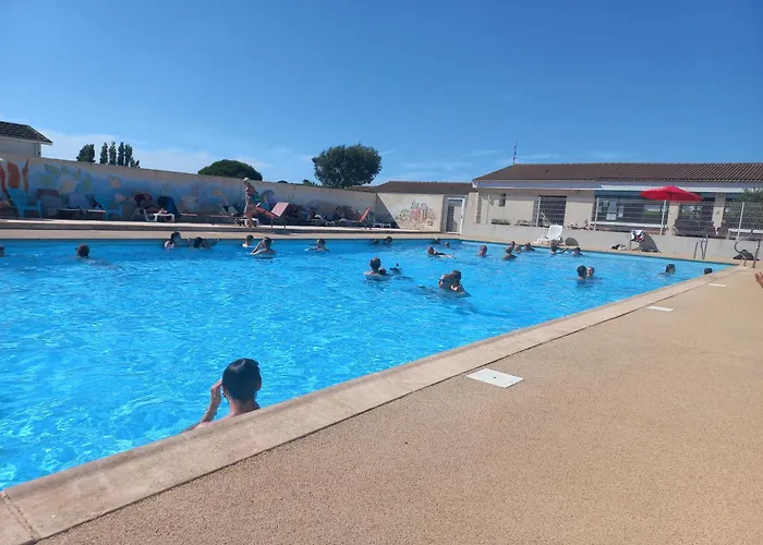 Campsite Mobilhome Spacieux *